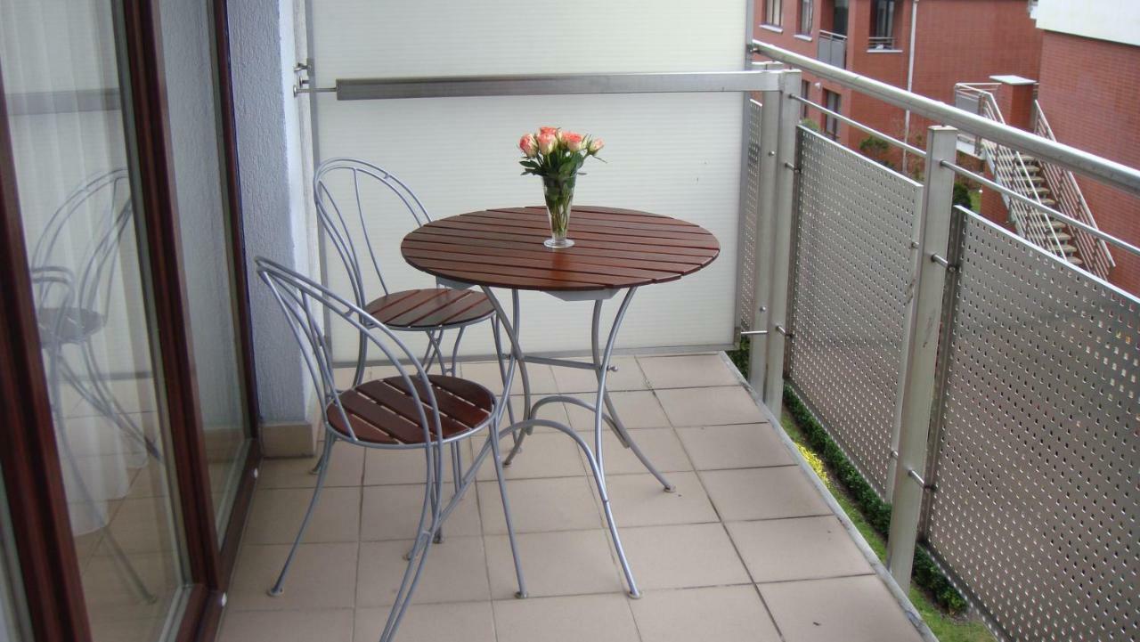 Apartament Sloneczny Wylotowa Kołobrzeg Exteriör bild